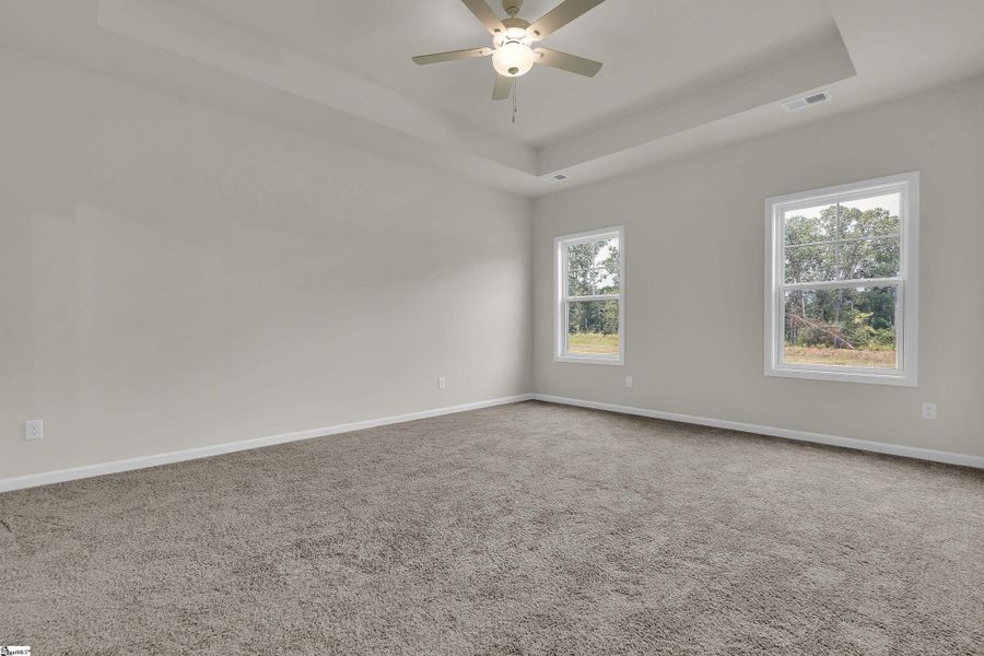 Spacious, unfurnished interior of a new home in Lynbrook, Boiling Springs (Image 18). Spacious, unfurnished interior of a new home in Lynbrook, Boiling Springs (Image 18).