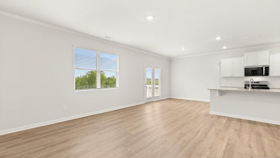 Spacious, unfurnished interior of a new home in Sheffield Highlands, Dallas (Image 18). Spacious, unfurnished interior of a new home in Sheffield Highlands, Dallas (Image 18).