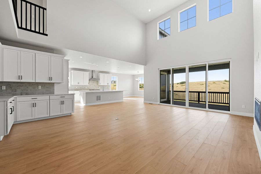 Spacious, unfurnished interior of a new home in Macanta Destination Collection, Castle Rock (Image 10).