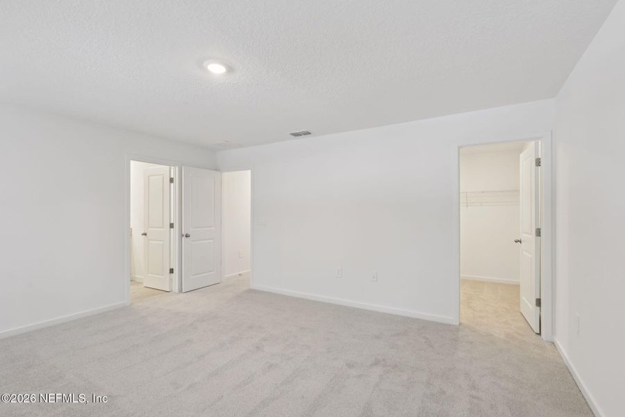 Spacious, unfurnished interior of a new home in Cypress Meadows - The Villas, Jacksonville (Image 22).