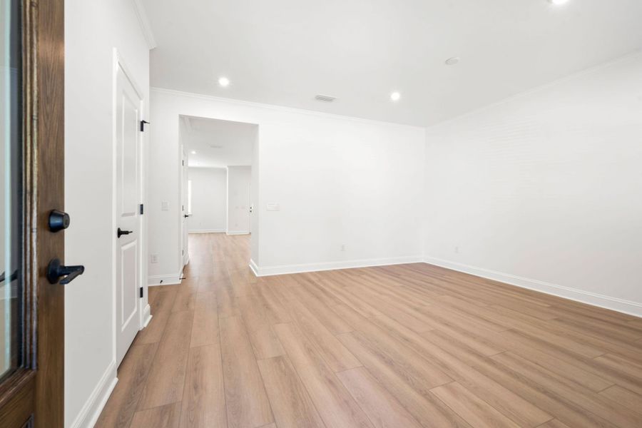 Spacious, unfurnished interior of a new home in Salem Bay, Beaufort (Image 13). Spacious, unfurnished interior of a new home in Salem Bay, Beaufort (Image 13).