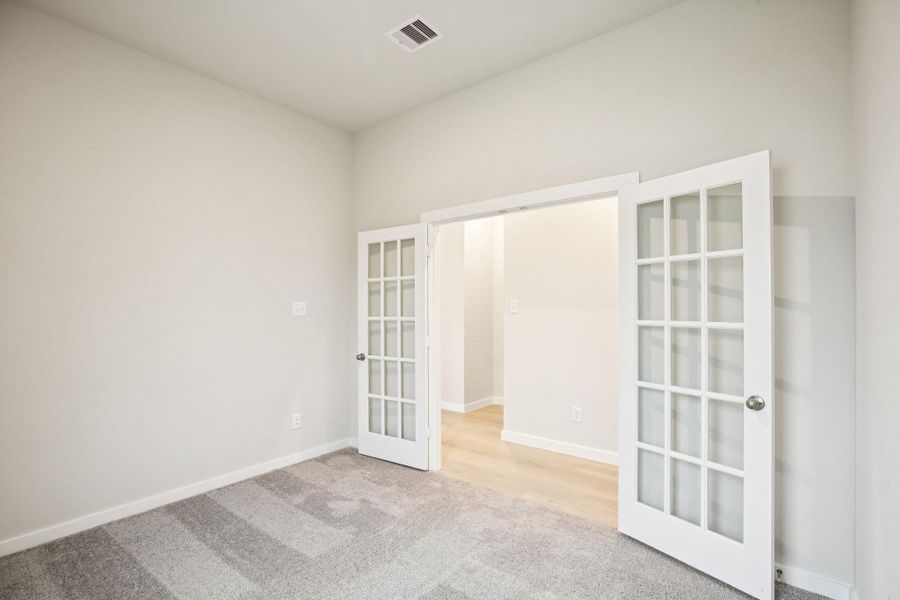 Spacious, unfurnished interior of a new home in Bluebonnet Village, Bellville (Image 15).