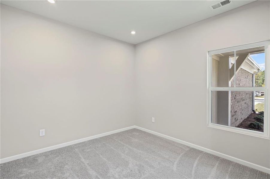 Spacious, unfurnished interior of a new home in Villas at Gold Creek, Dawsonville (Image 22).