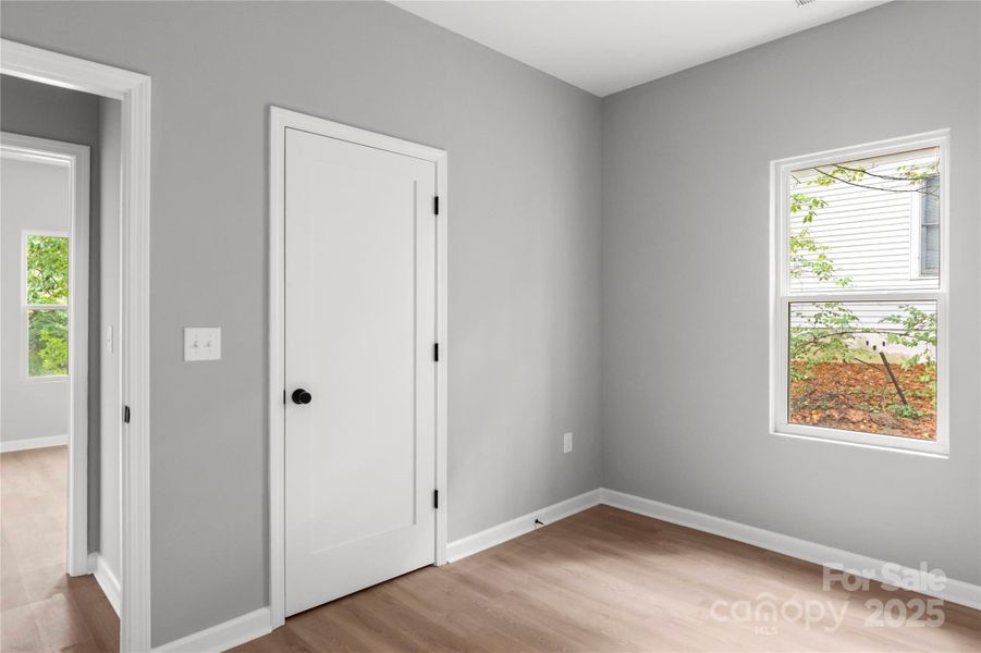 Spacious, unfurnished interior of a new home in , Winston-Salem (Image 10).