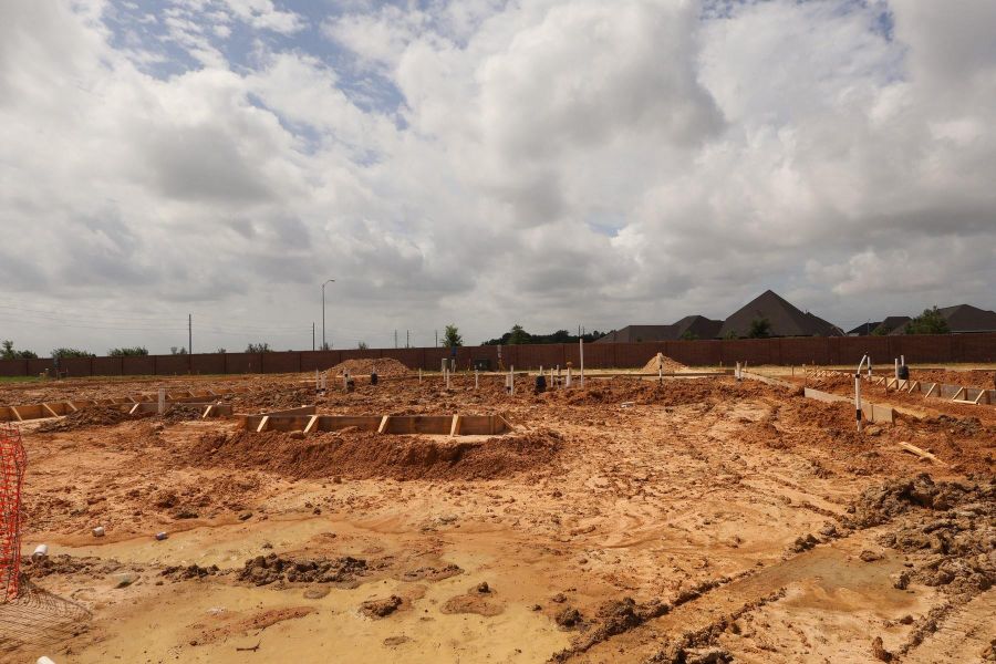 Site preparation for new homesites in Dunham Pointe, Cypress (Image 4). Site preparation for new homesites in Dunham Pointe, Cypress (Image 4).