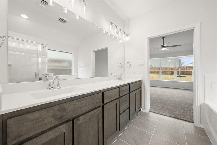 4536 Lyre Leaf- Primary Suite-5