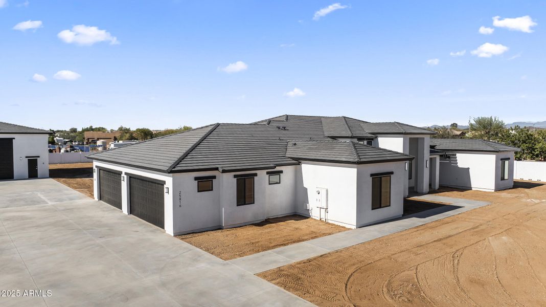 6_dji_20251211124348_0737_d 6_dji_20251211124348_0737_d