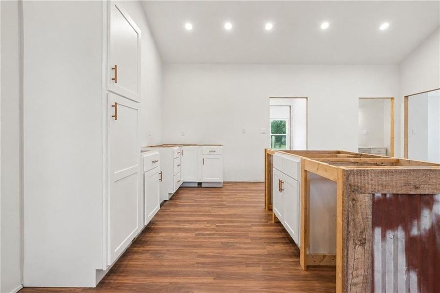 Image 16 of a home in .