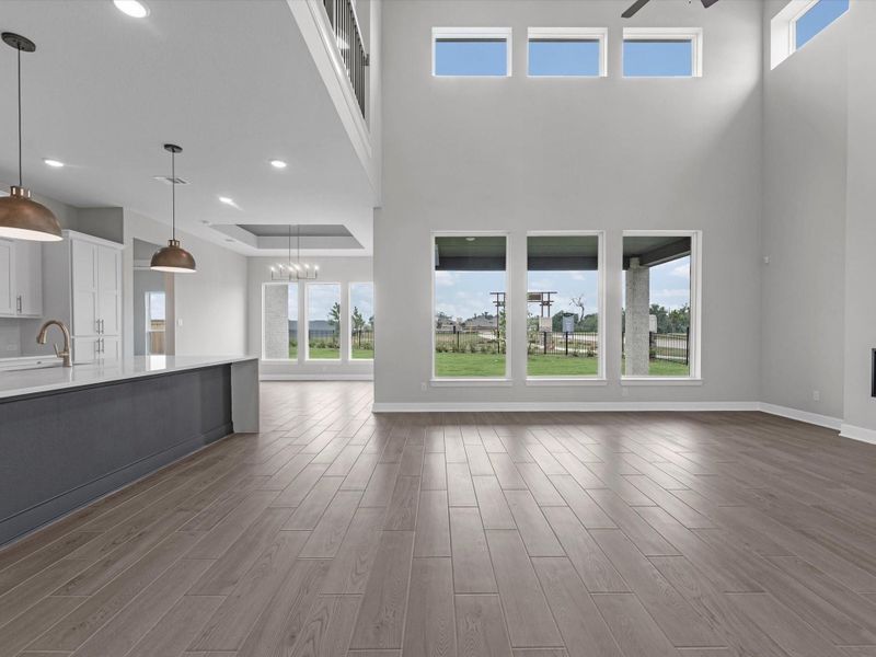 Representative image. Features, specifications, selections and colors may vary. Representative image. Features, specifications, selections and colors may vary.