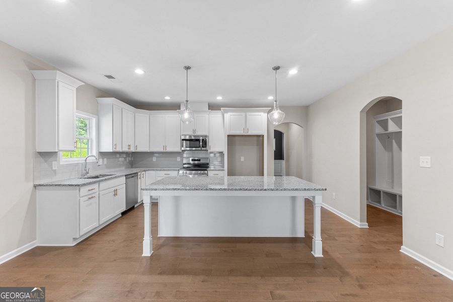 Furnished interior view inside a new home in Juliette Crossing, Forsyth (Image 18).