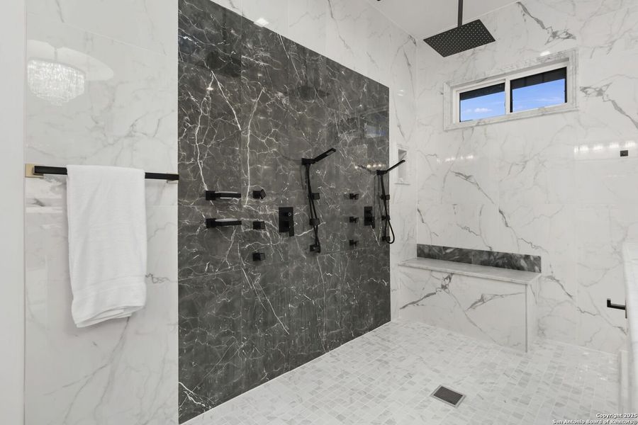 Image 55 of a home in .