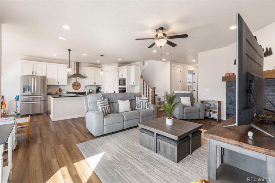 Furnished interior view inside a new home in Sterling Ranch, Colorado Springs (Image 33).