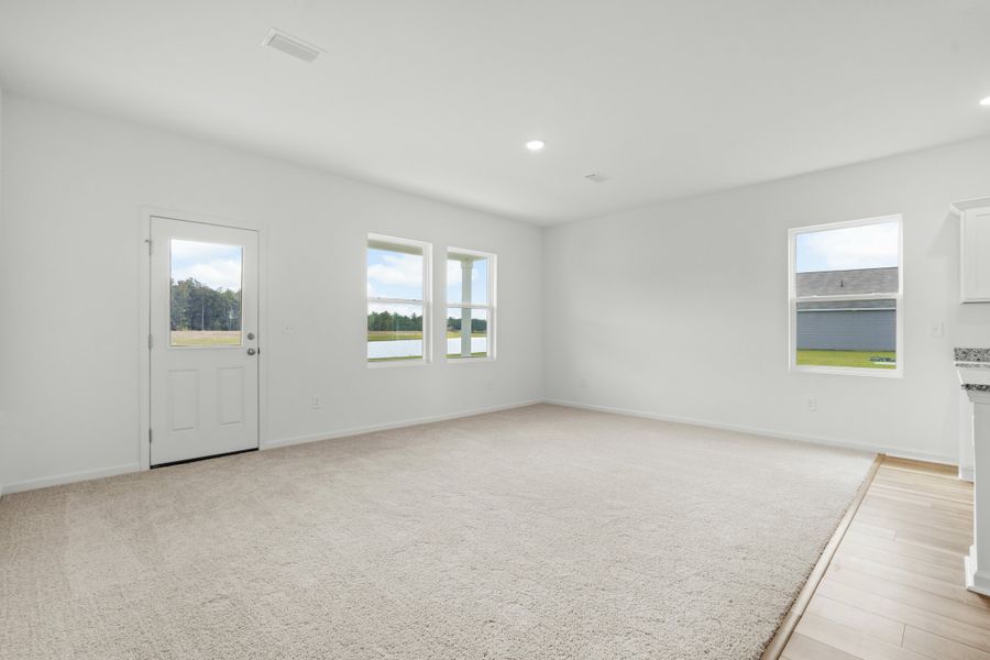 Representative unfurnished interior of a home built from the Moonbeam by Starlight Homes in Spring Grove, Aynor (Image 16).