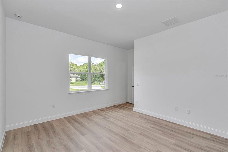 Spacious, unfurnished interior of a new home in , Citrus Springs (Image 28). Spacious, unfurnished interior of a new home in , Citrus Springs (Image 28).