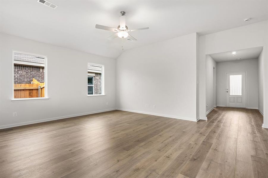 Spacious, unfurnished interior of a new home in Patriot Estates, Venus (Image 10).