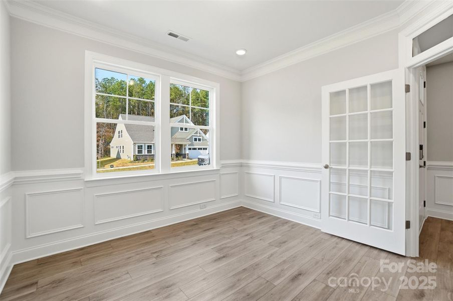 Spacious, unfurnished interior of a new home in Rone Creek, Waxhaw (Image 19). Spacious, unfurnished interior of a new home in Rone Creek, Waxhaw (Image 19).