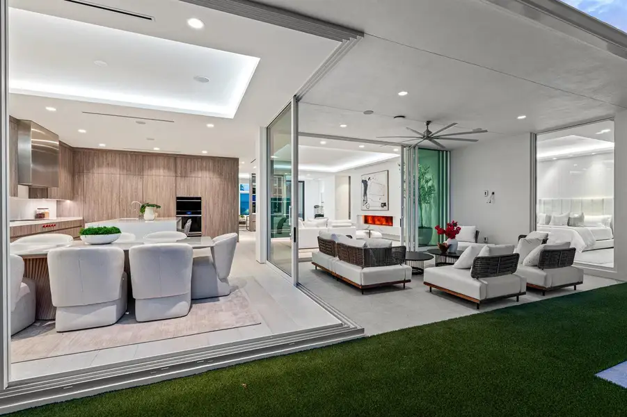 GREENSPACE_TO_REAR