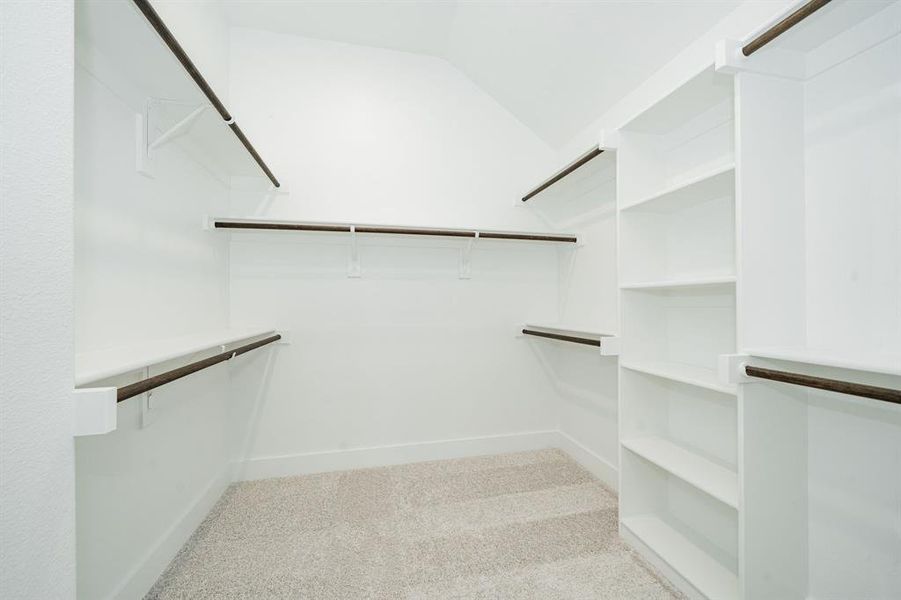 Image 39 of a home in .