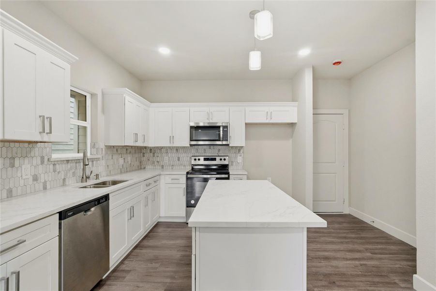 Furnished interior view inside a new home in , Houston (Image 7). Furnished interior view inside a new home in , Houston (Image 7).