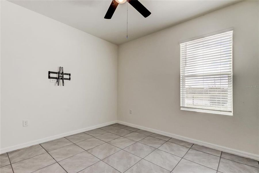 Spacious, unfurnished interior of a new home in Lakes at Laurel Highlands, Lakeland (Image 44).