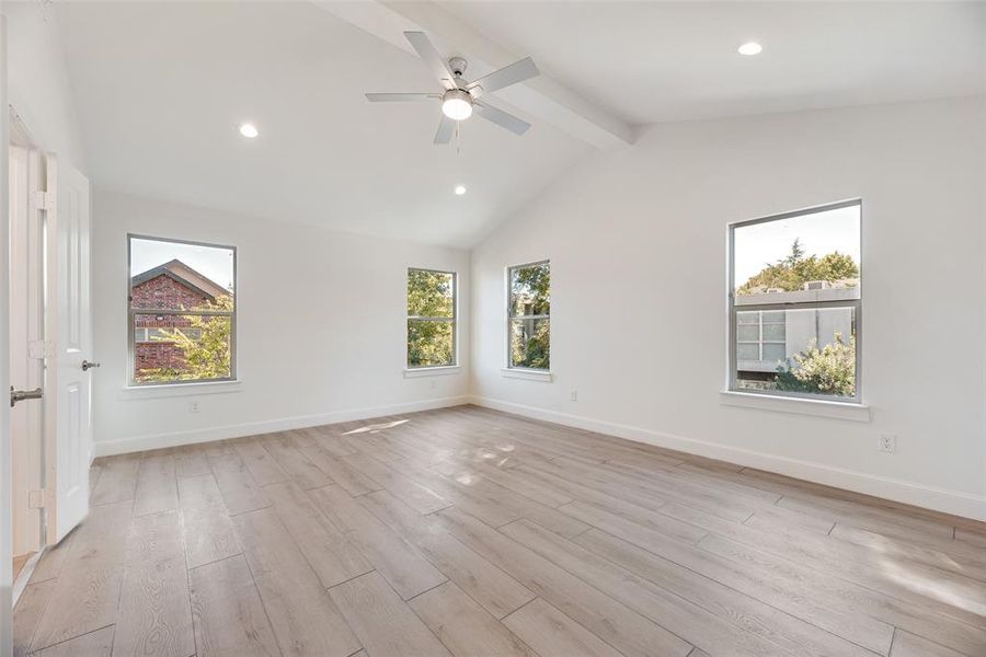 Spacious, unfurnished interior of a new home in , Dallas (Image 22).