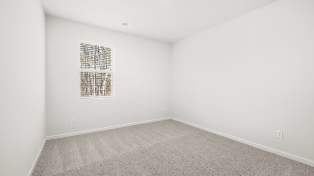 Spacious, unfurnished interior of a new home in South Wind, Union City (Image 21).