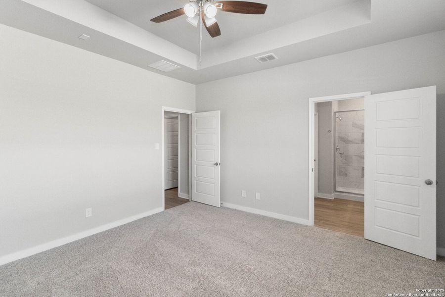 Spacious, unfurnished interior of a new home in Emma Park, Buda (Image 23). Spacious, unfurnished interior of a new home in Emma Park, Buda (Image 23).