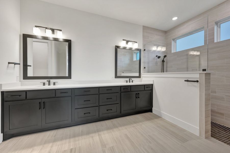 Owner's Bath
