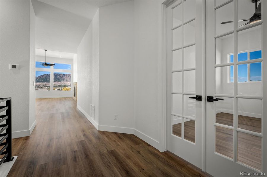 Spacious, unfurnished interior of a new home in Cloverleaf - Pinnacle Collection, Monument (Image 31). Spacious, unfurnished interior of a new home in Cloverleaf - Pinnacle Collection, Monument (Image 31).