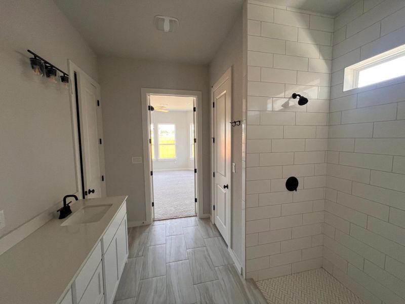 Image 28 of a home in Estancia West. Image 28 of a home in Estancia West.