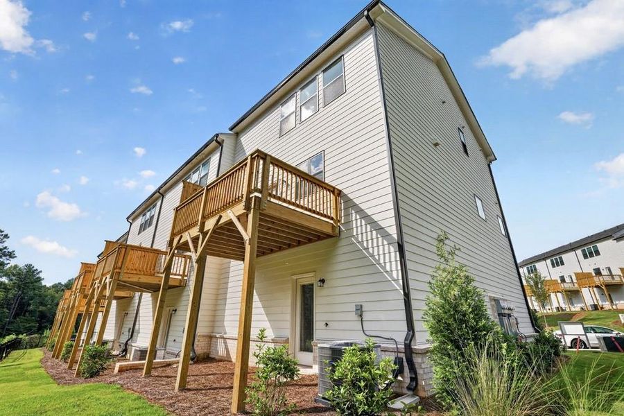 Exterior details and patio area of a home in Rosewood Farm, Lawrenceville (Image 28).
