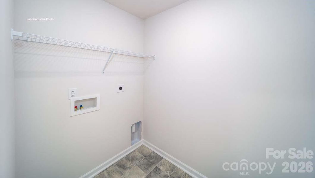 Spacious, unfurnished interior of a new home in Wallace Springs, Statesville (Image 37).