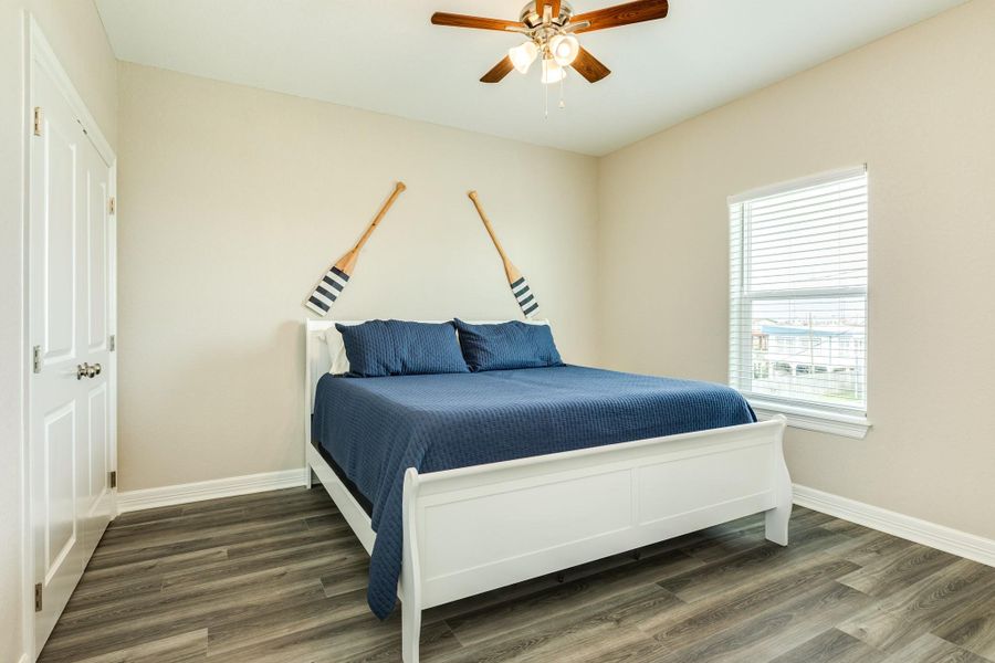 The floors are Vinyl Planks The floors are Vinyl Planks