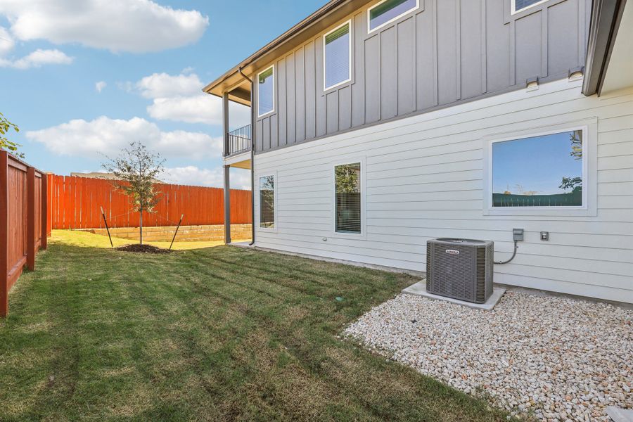 Exterior details and patio area of a home in Foxfield, Austin (Image 27).