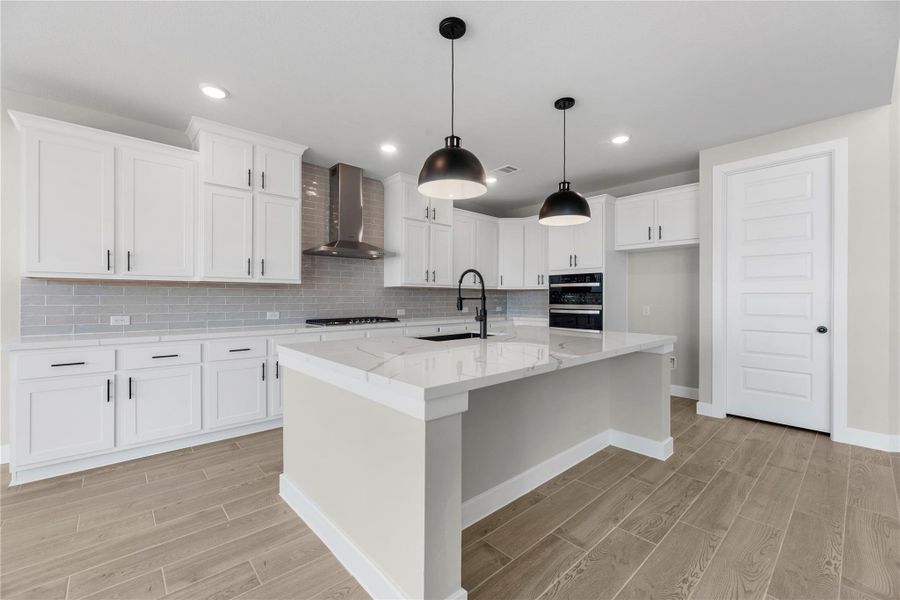 Representative image. Features, specifications, selections and colors may vary.