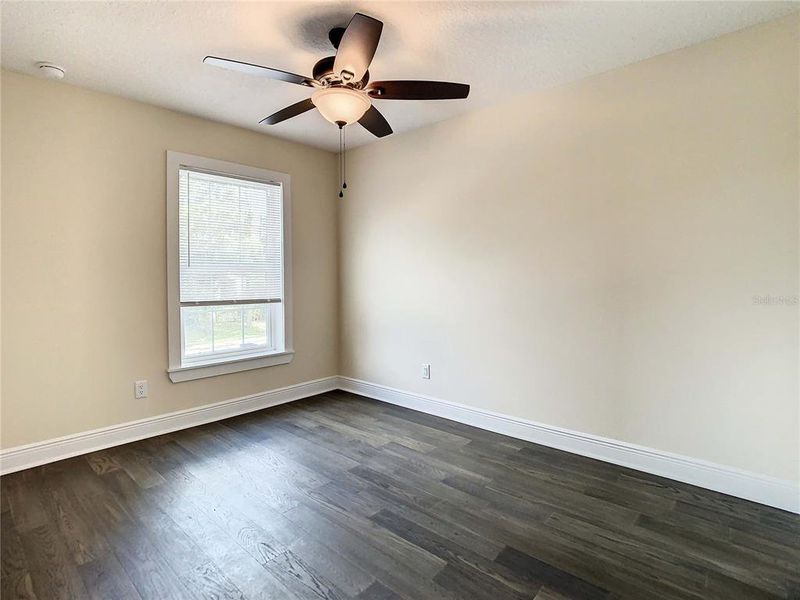 Spacious, unfurnished interior of a new home in , Tampa (Image 19).