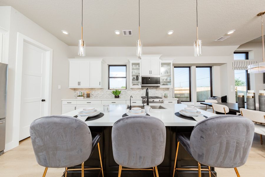 Representative furnished interior of a home built from the Cambridge by Beazer Homes in Sorella, Tomball (Image 6).