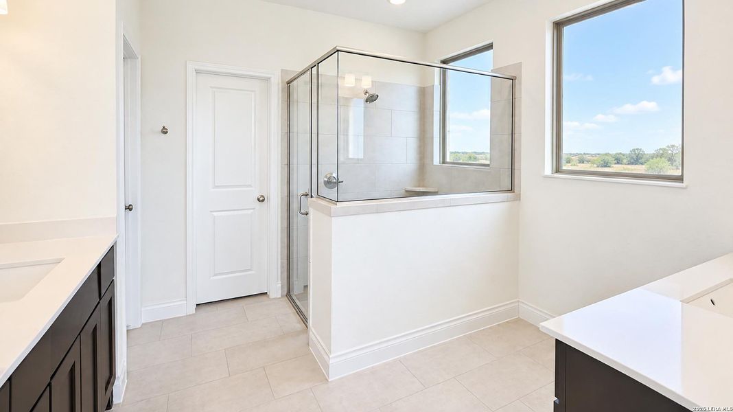 Furnished interior view inside a new home in Legacy at Lake Dunlap, New Braunfels (Image 8).