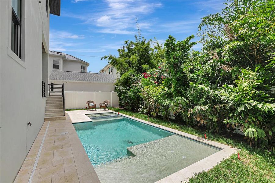Exterior details and patio area of a home in , Tampa (Image 41).