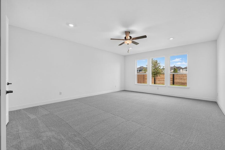 Spacious, unfurnished interior of a new home in The Ridge at Northlake, Northlake (Image 15).