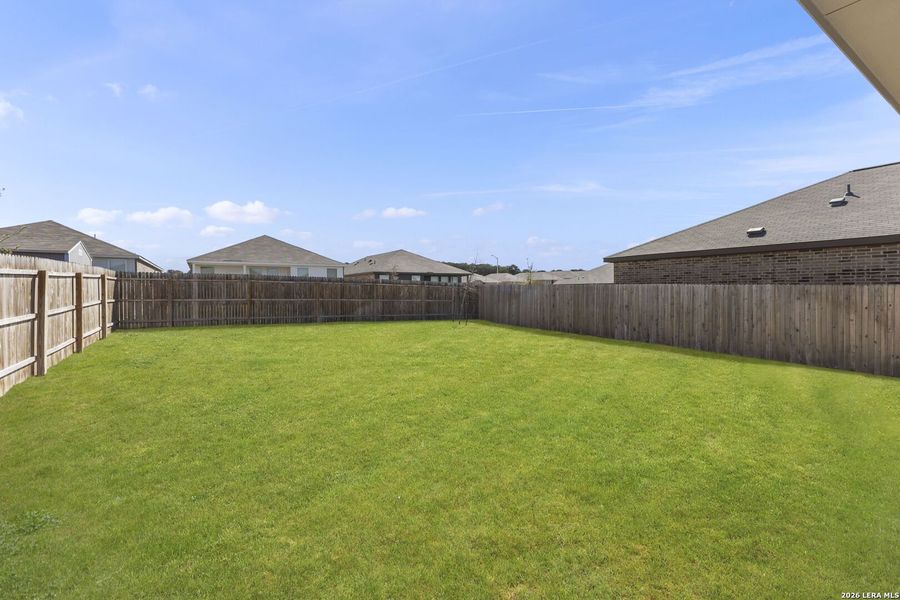 Exterior details and patio area of a home in Grace Valley, Marion (Image 3).