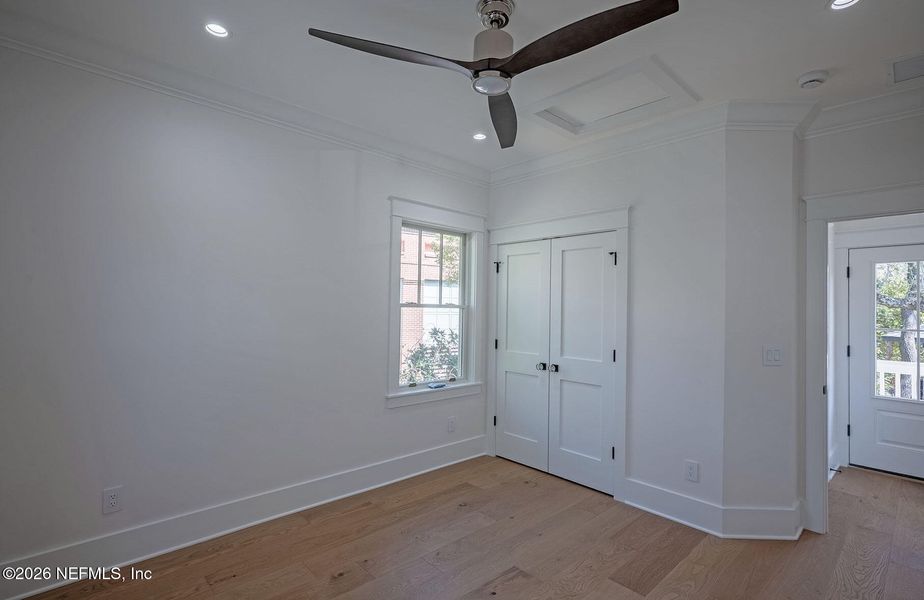 Spacious, unfurnished interior of a new home in , Jacksonville (Image 155).