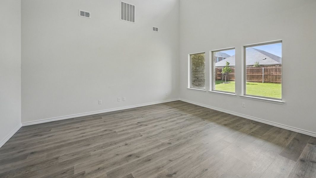 Spacious, unfurnished interior of a new home in Liberty Crossing, Royse City (Image 20). Spacious, unfurnished interior of a new home in Liberty Crossing, Royse City (Image 20).