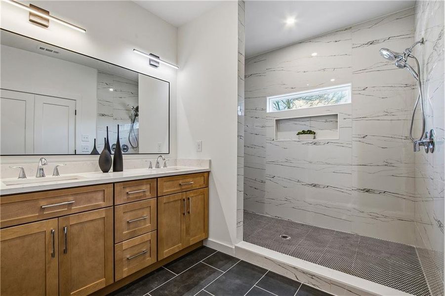 Furnished interior view inside a new home in , Atlanta (Image 16).