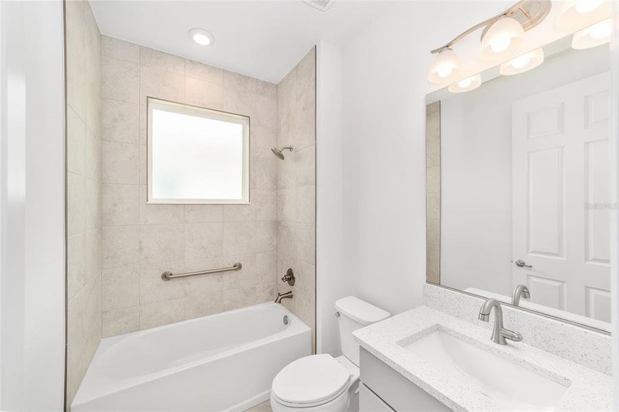 Furnished interior view inside a new home in , Ocala (Image 8).