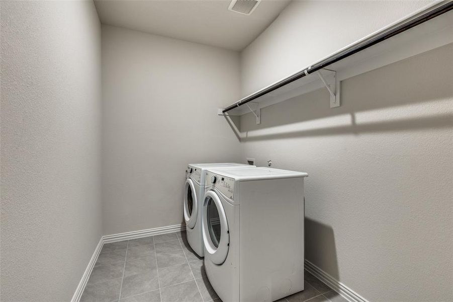 Image 2 of a home in Ventana. Image 2 of a home in Ventana.