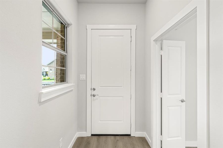 650 Oakridge_3141_Dublin_Entry 650 Oakridge_3141_Dublin_Entry