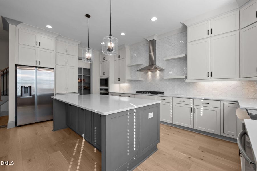 27-web-or-mls-P1099689 27-web-or-mls-P1099689