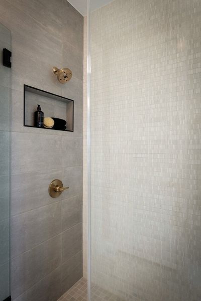 Close-up of interior finishes inside a home in Heritage, Dripping Springs (Image 21).