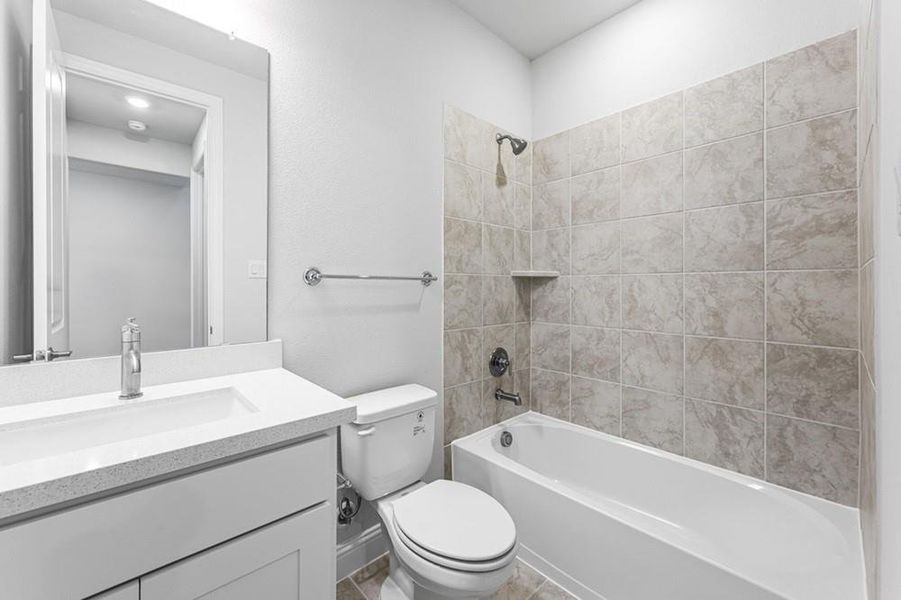 137 South Oak Drive - Ready Now!